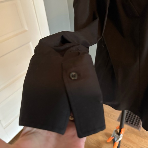 Iron-free and flattering blouse - Picture 3 of 10